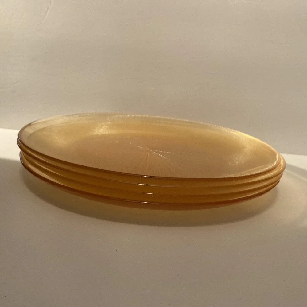 Amber‎ Iridescent Carnival Glass Plates Impressed Pinwheel Starburst Set Of 4